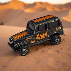 Kidco 1982 CJ-7 4X4 Forrest Tough Wheels by Orange Striped Hard Top Die Cast Jee